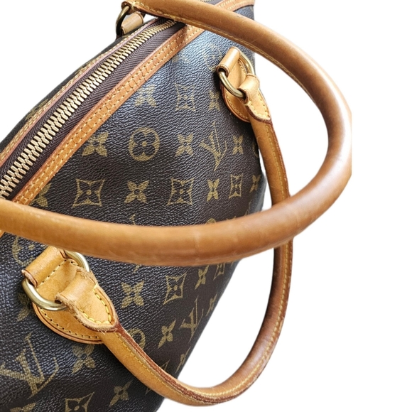 *SOLD* Louis Vuitton Horizontal Monogram Lockit GM Shoulder Bag - Picture 6 of 16